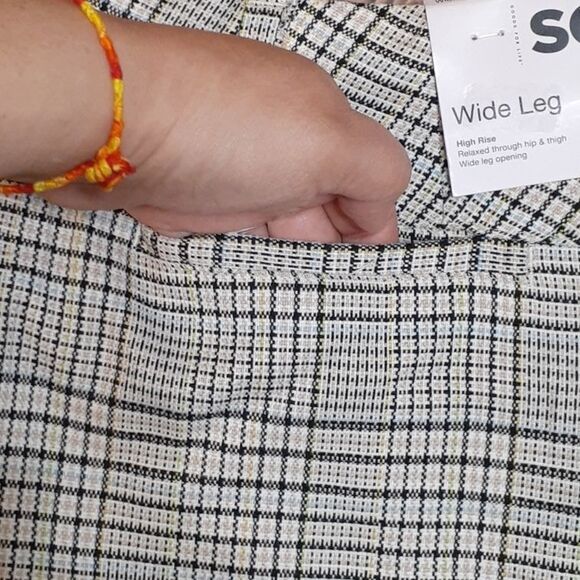 SO good for life. Wide leg, high‎ rise, relaxed fit dress pants. Sz15 - Picture 6 of 11